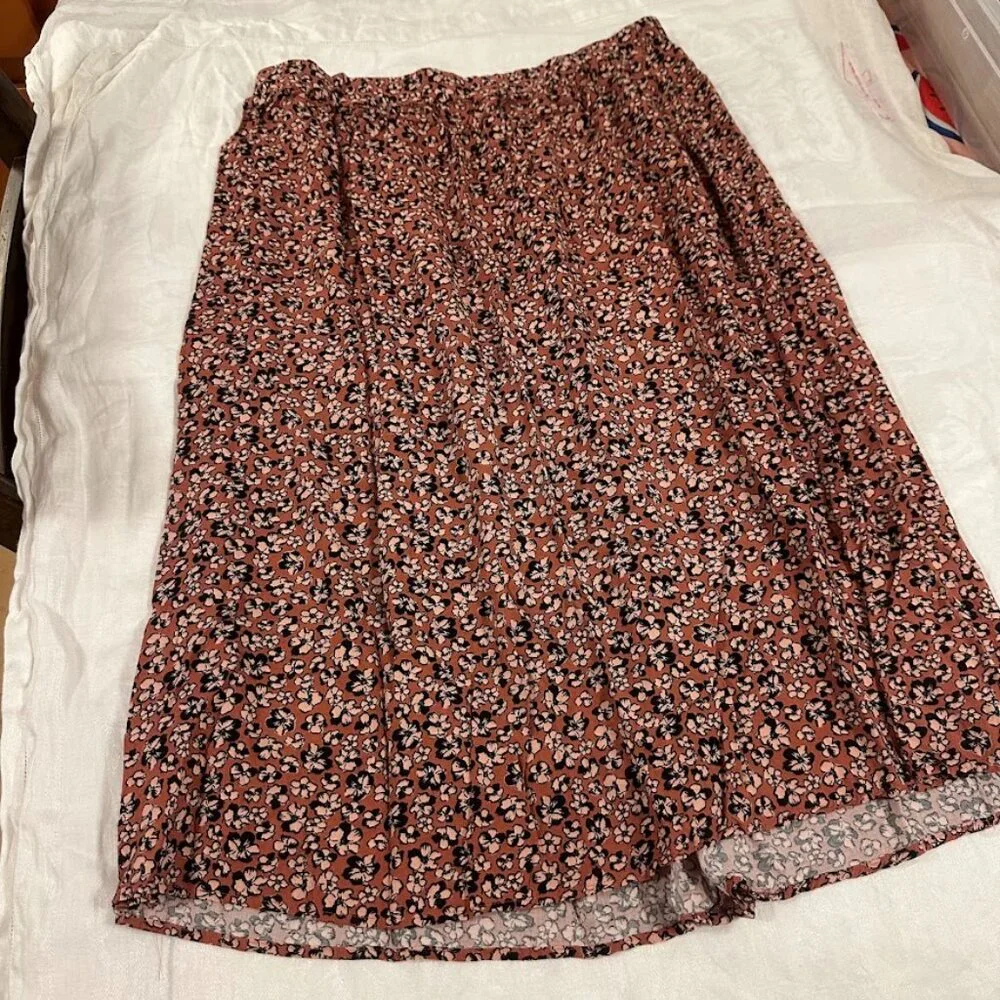 Nine West Orange Lightweight Floral Midi Skirt Size L | Boho, Swing, Cottagecore - Picture 8 of 11
